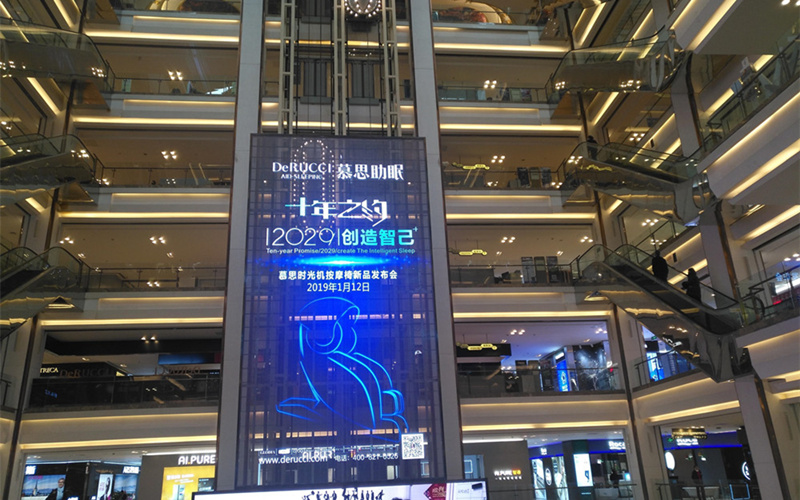 LED透明屏的保養(yǎng)小技巧，值得收藏！