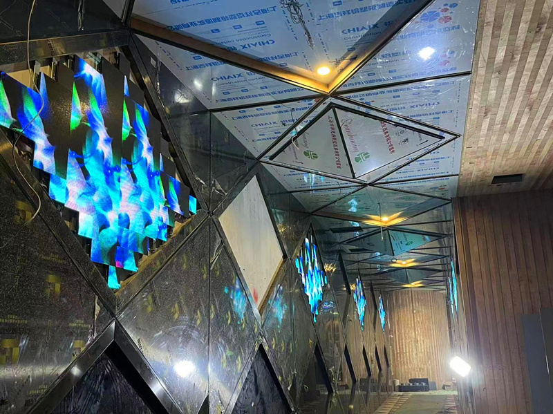 LED顯示屏室內氛圍屏助力韶關UND酒吧升級工程完工
